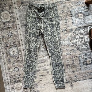 Varley snake print Python Estrella Legging XS